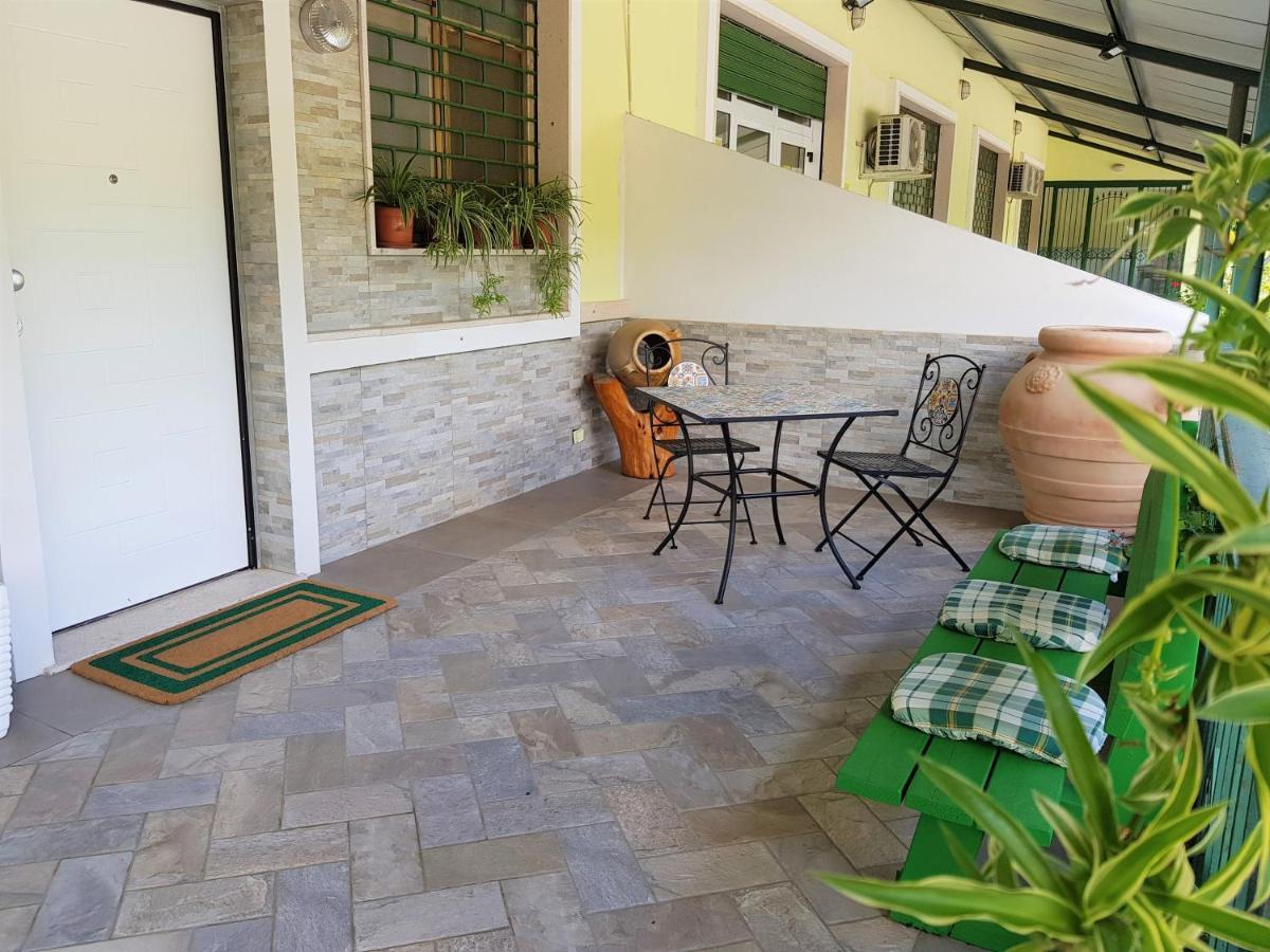 SantʼEufemia Lamezia Modern Apt Reventino - Le Lincelle, Lamezia מראה חיצוני תמונה